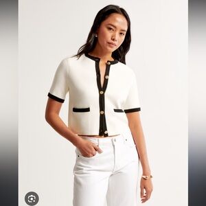 Abercrombie LuxeLoft Short Sleeve Cardigan White Cream Black Gold Buttons Top XS